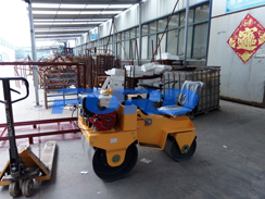 福瑞得機(jī)械座駕壓路機(jī)、手扶壓路機(jī)準(zhǔn)備發(fā)貨
