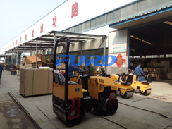 今日福瑞得微動態(tài)--福瑞得機械小型壓路機發(fā)往北京、福建等地